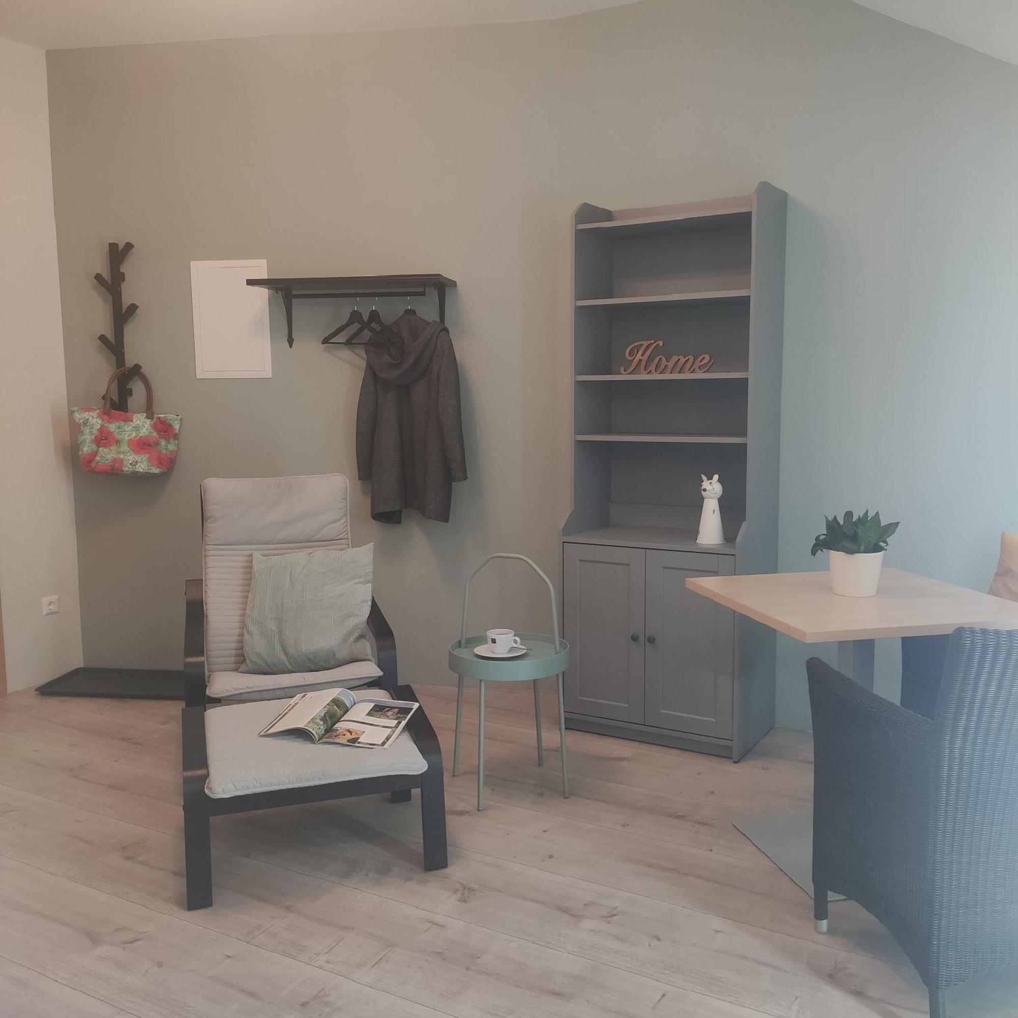 Rosenhotel - Serviced Apartments Zwentendorf ภายนอก รูปภาพ